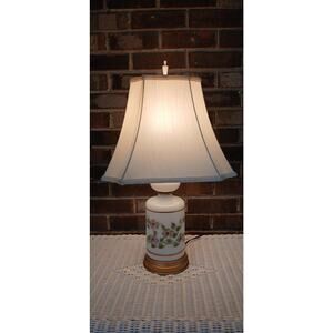 Vintage, Handpainted Dogwood Milk Glass Lamp
